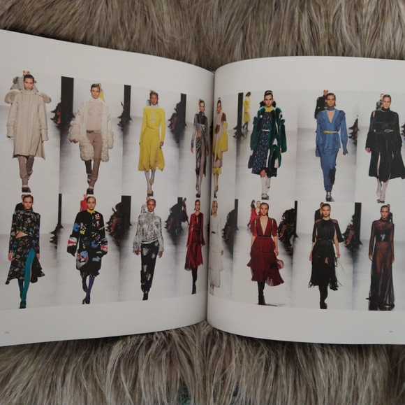 Prabal Gurung Hardcover Book - Picture 6 of 13